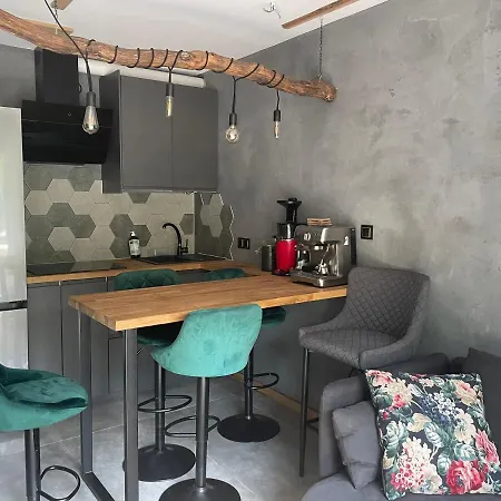 Z Jacuzzi ムジェジノ